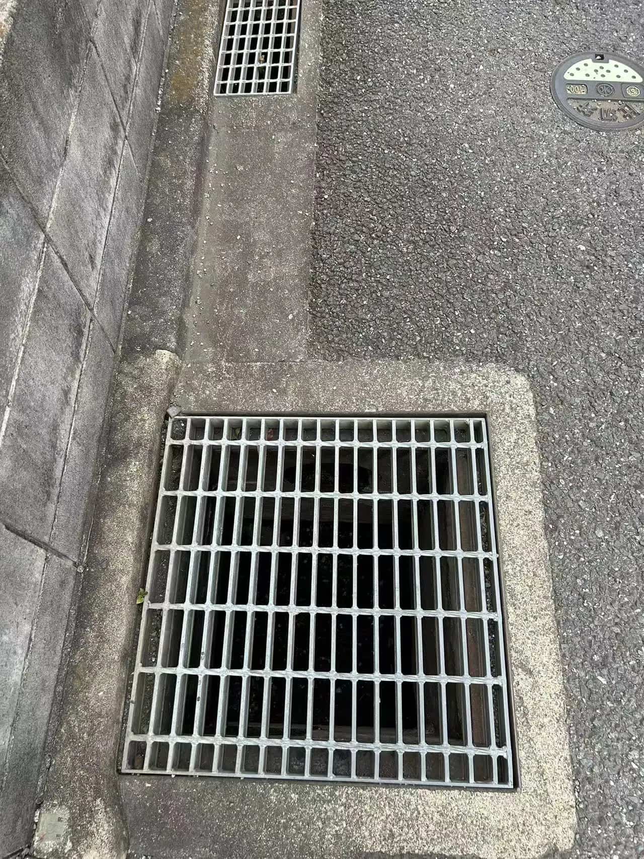 Análise comparativa entre grelhas de aço especiais para estacionamentos e chapas de aço comuns: escolha a melhor solução! Análise comparativa entre grelhas de aço especiais para estacionamentos e chapas de aço comuns: escolha a melhor solução!