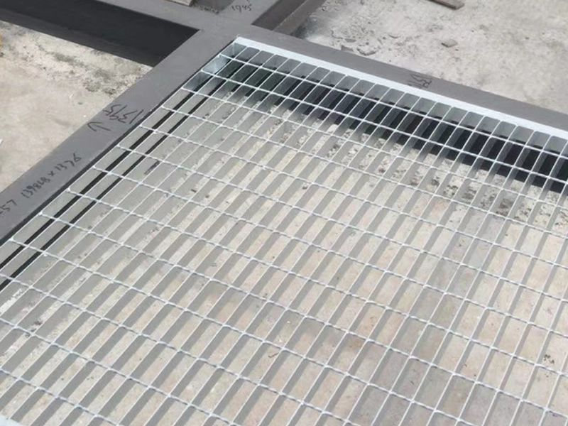 construção de telhados comerciais