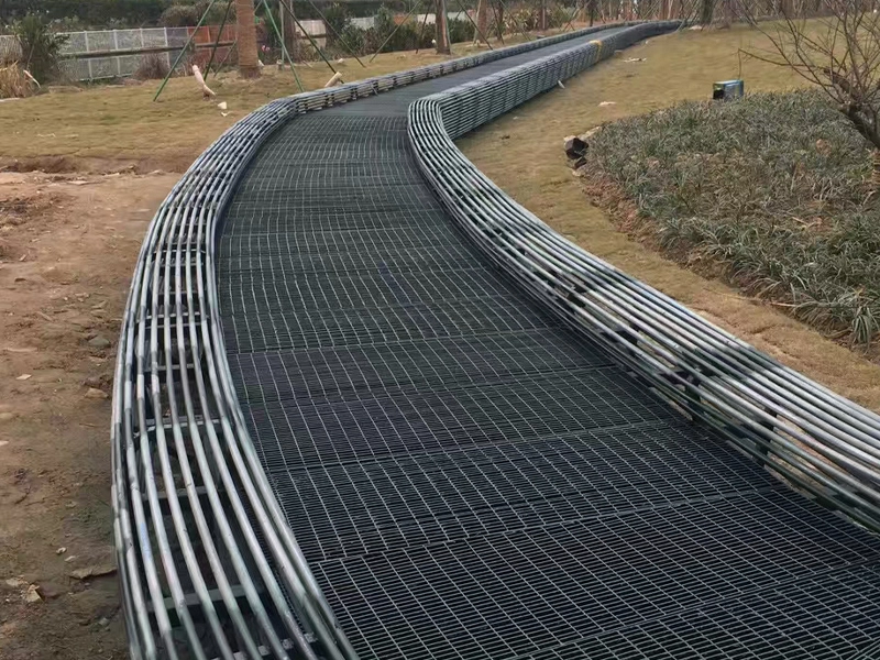 fábrica de grelhas de aço